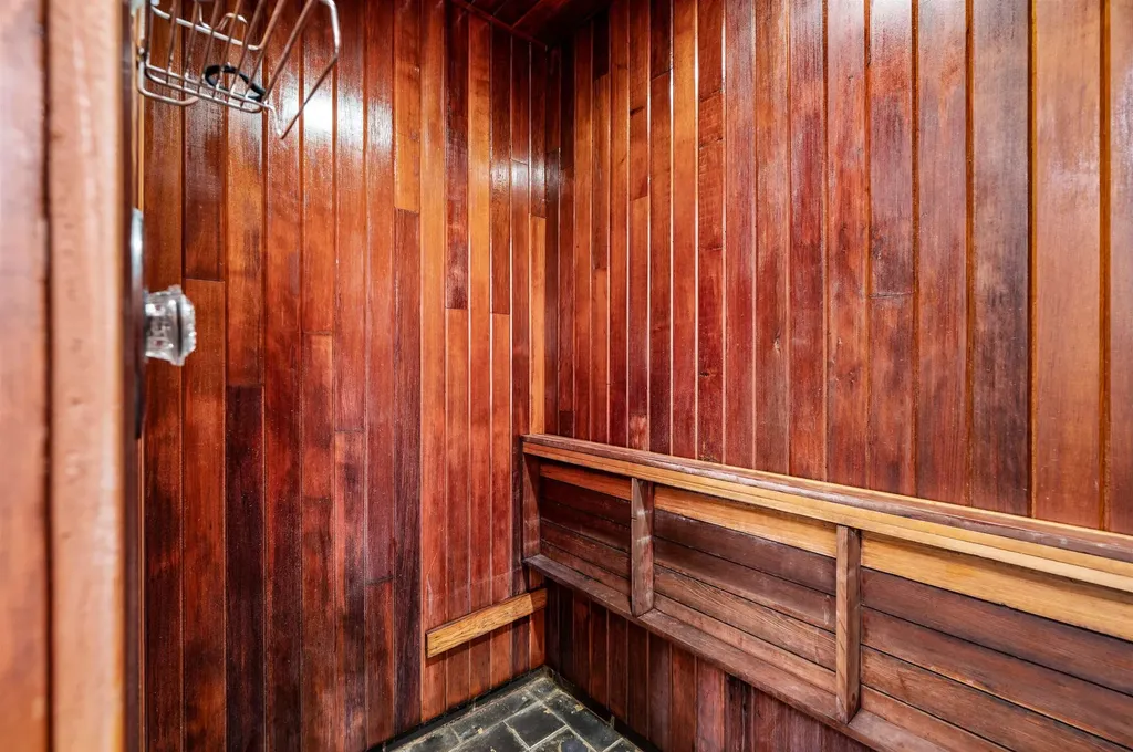 105 Forum Drive Warren VT 05674