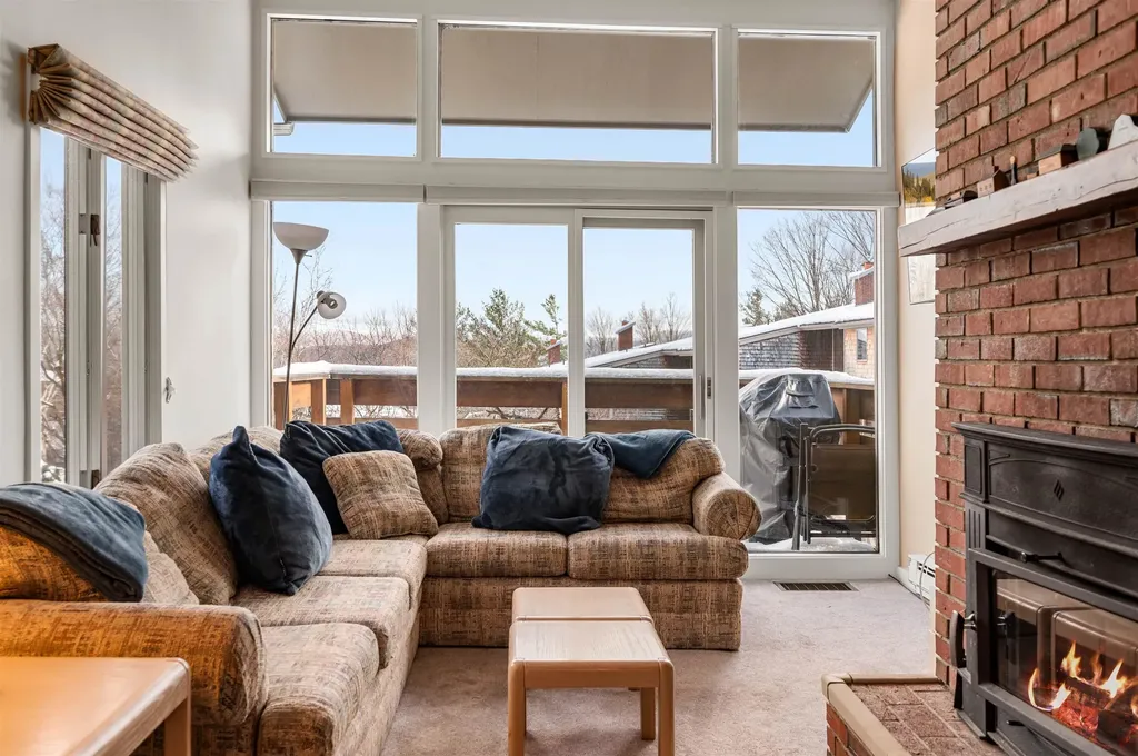 105 Forum Drive Warren VT 05674