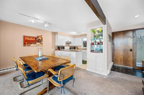 105 Forum Drive Warren VT 05674