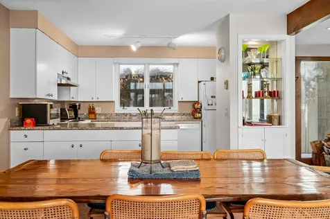 105 Forum Drive Warren VT 05674