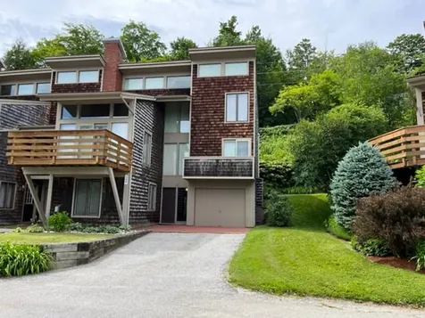 105 Forum Drive Warren VT 05674