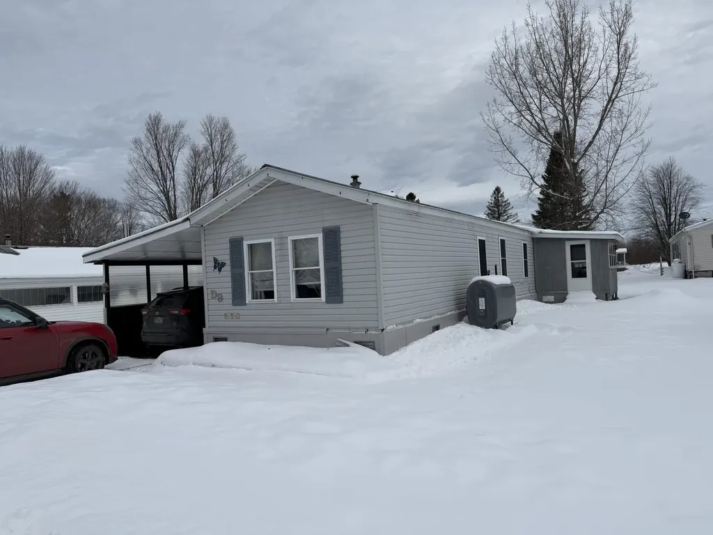 2477 Vt Route 5 Road Derby VT 05829