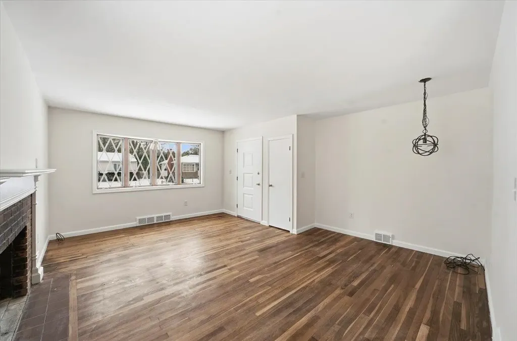 68 Leonard Street Burlington VT 05408