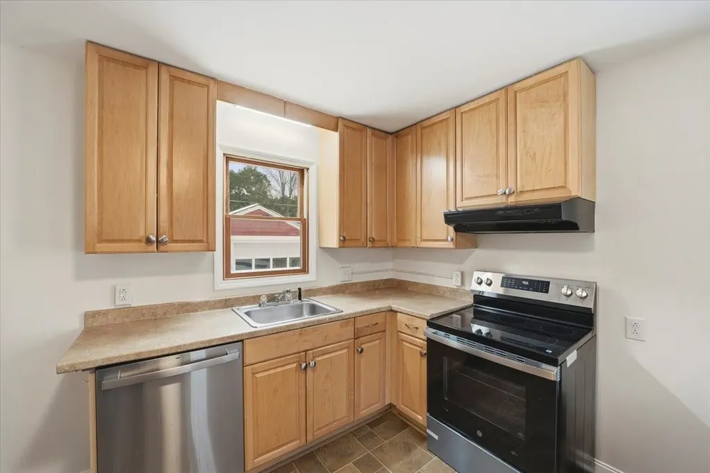 68 Leonard Street Burlington VT 05408