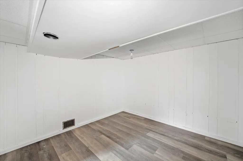 68 Leonard Street Burlington VT 05408