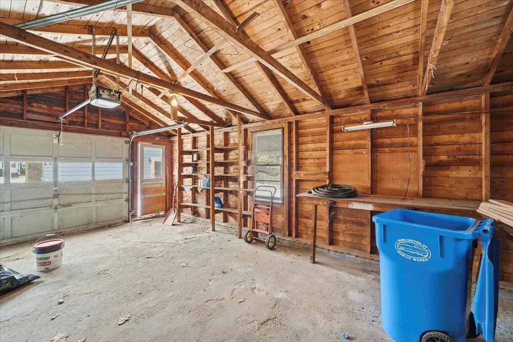 68 Leonard Street Burlington VT 05408