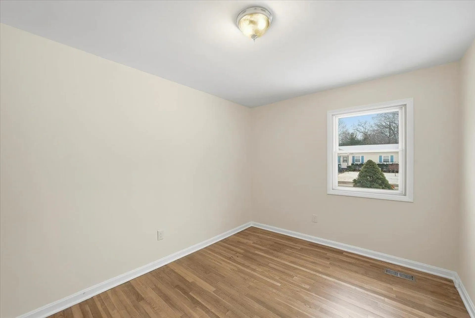 68 Leonard Street Burlington VT 05408