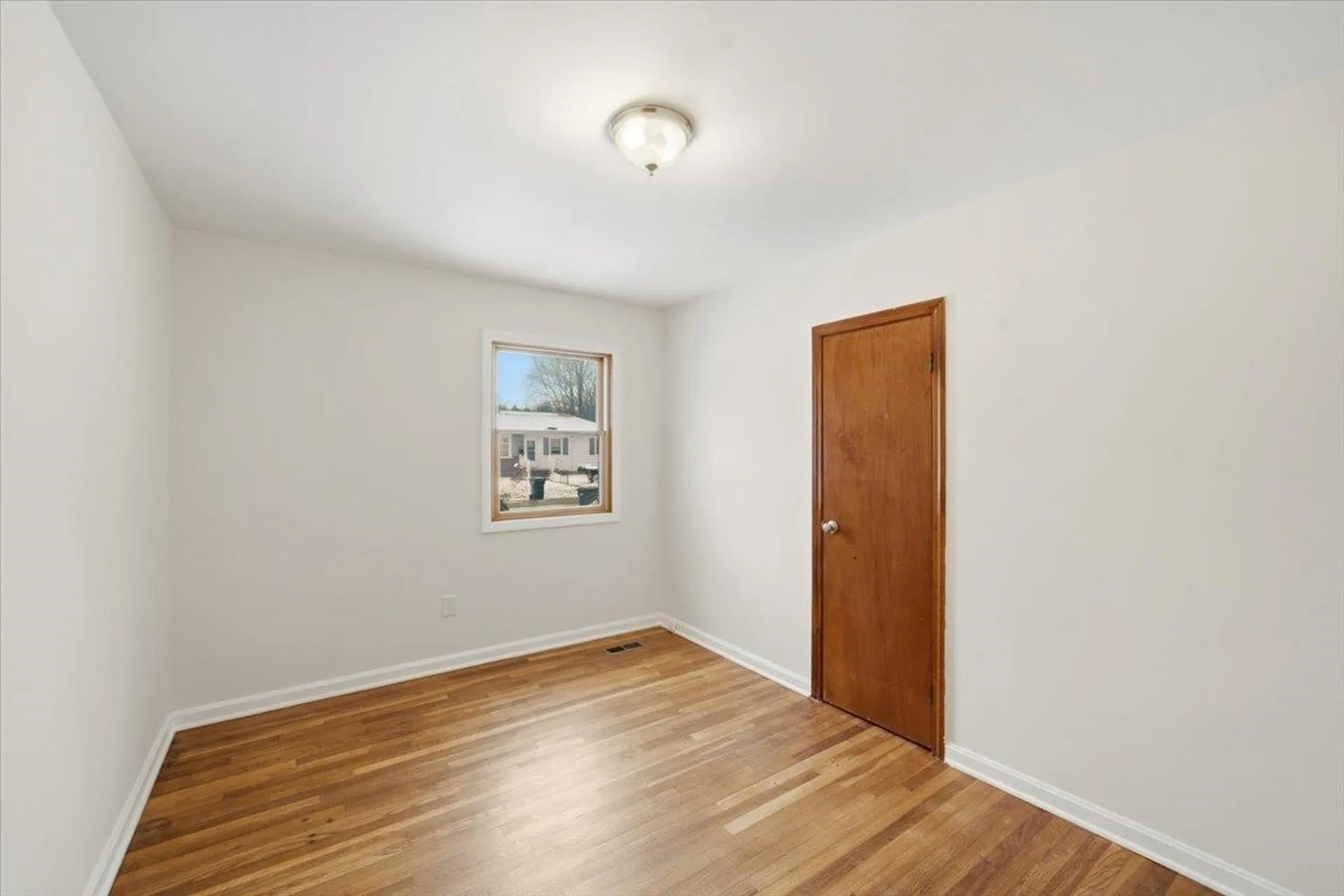 68 Leonard Street Burlington VT 05408