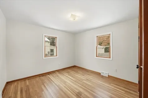 68 Leonard Street Burlington VT 05408