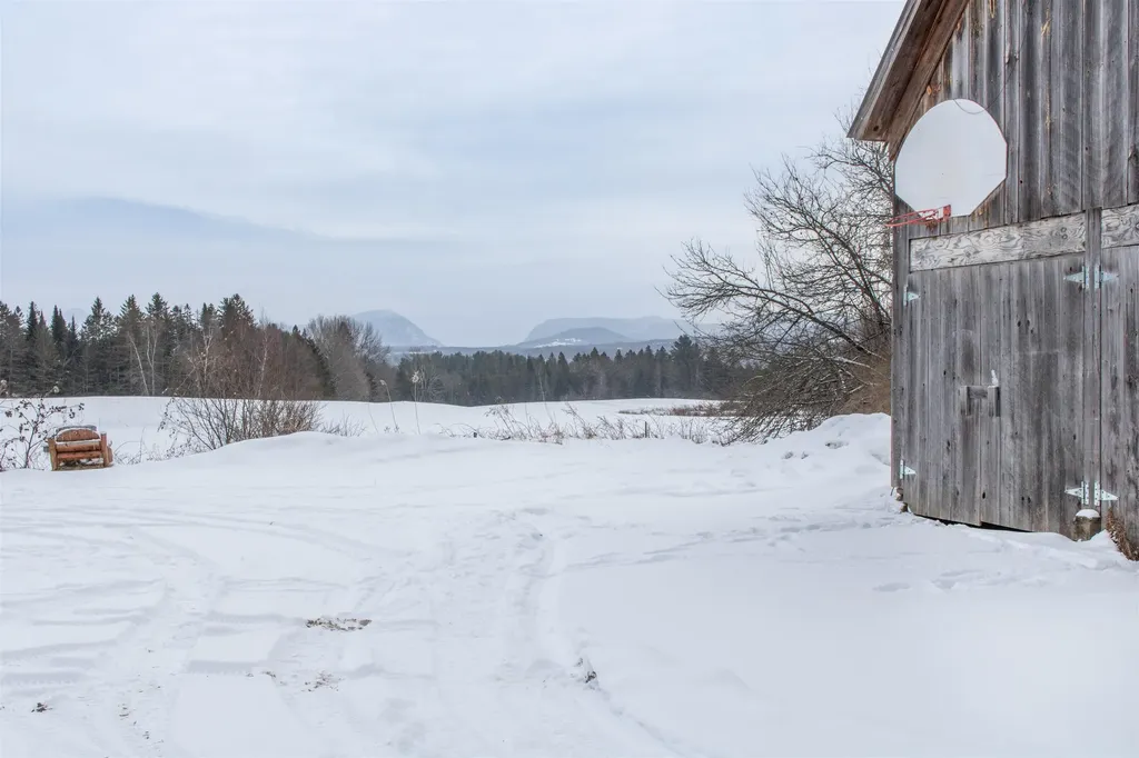 321 Davis Lane Brownington VT 05860