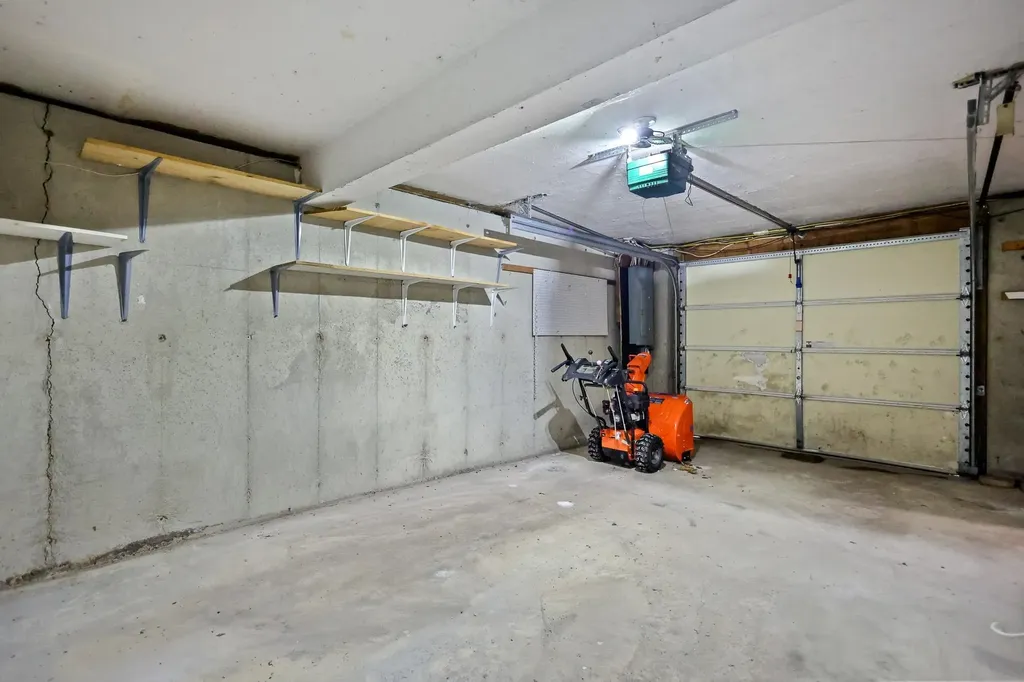 15 Canterbury Forest Plaistow NH 03865