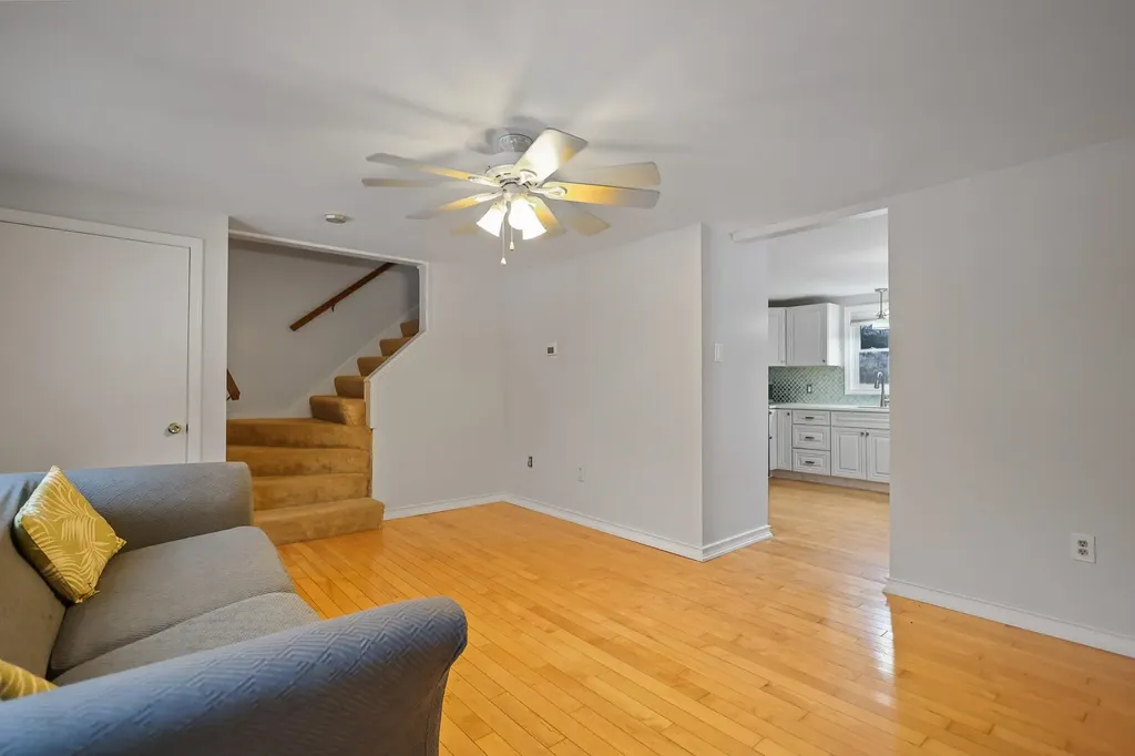 15 Canterbury Forest Plaistow NH 03865