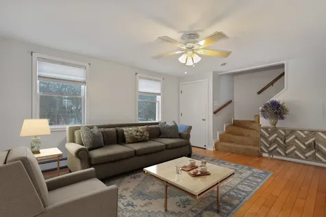 15 Canterbury Forest Plaistow NH 03865