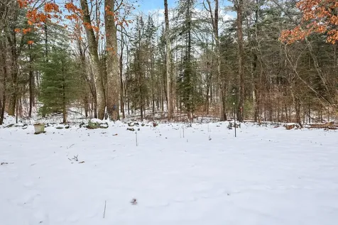 15 Canterbury Forest Plaistow NH 03865