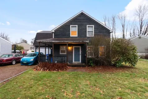 27 Brookwood Drive South Burlington VT 05403