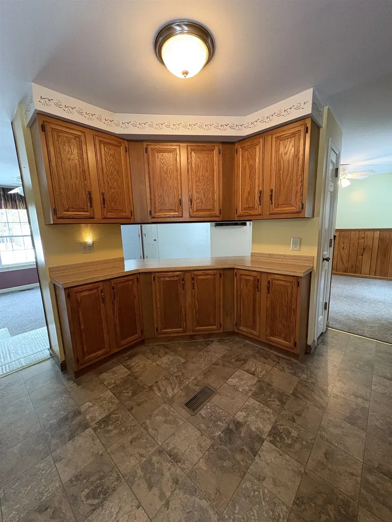 25 Sunset Drive Hopkinton NH 03229