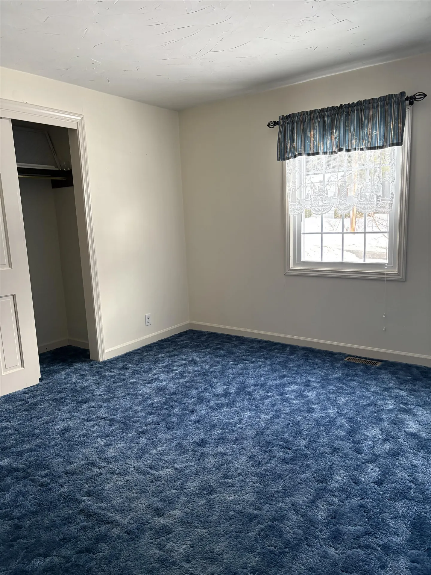 25 Sunset Drive Hopkinton NH 03229