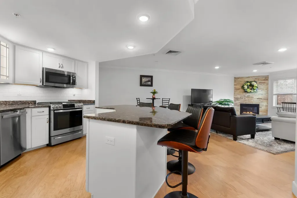 150 Us Route 1 Bypass Portsmouth NH 03801