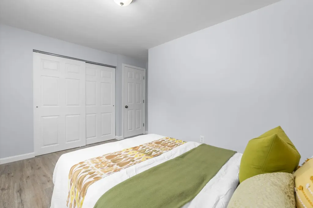 6 Michael Avenue Derry NH 03038