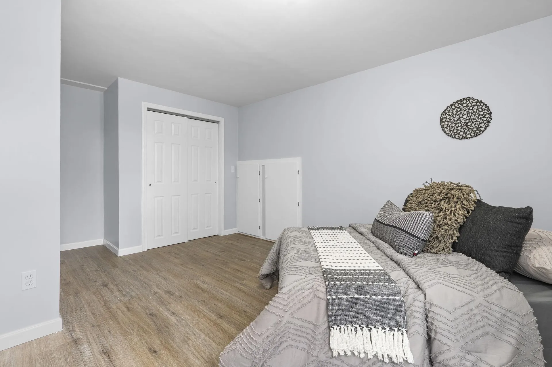 6 Michael Avenue Derry NH 03038