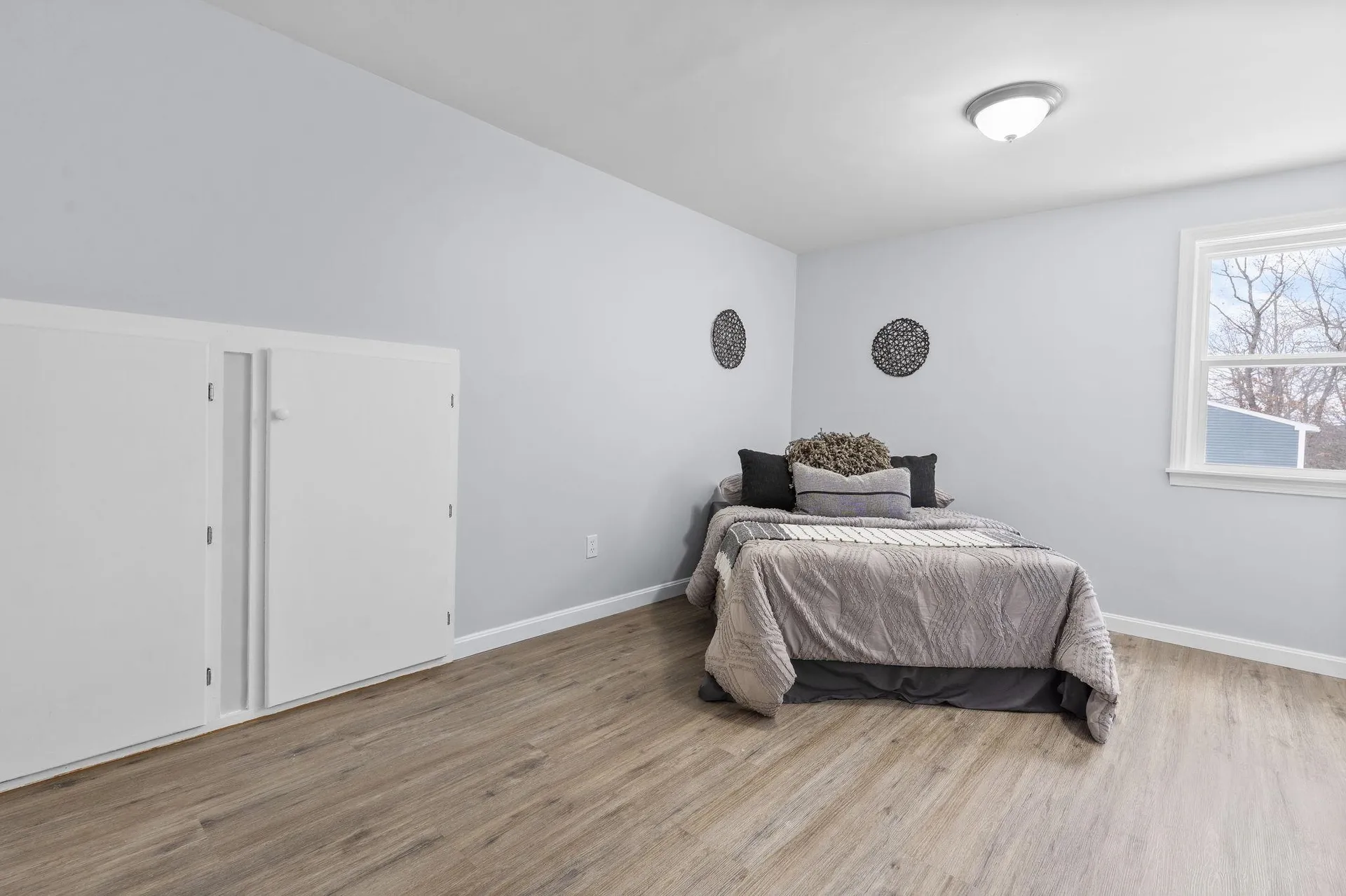 6 Michael Avenue Derry NH 03038