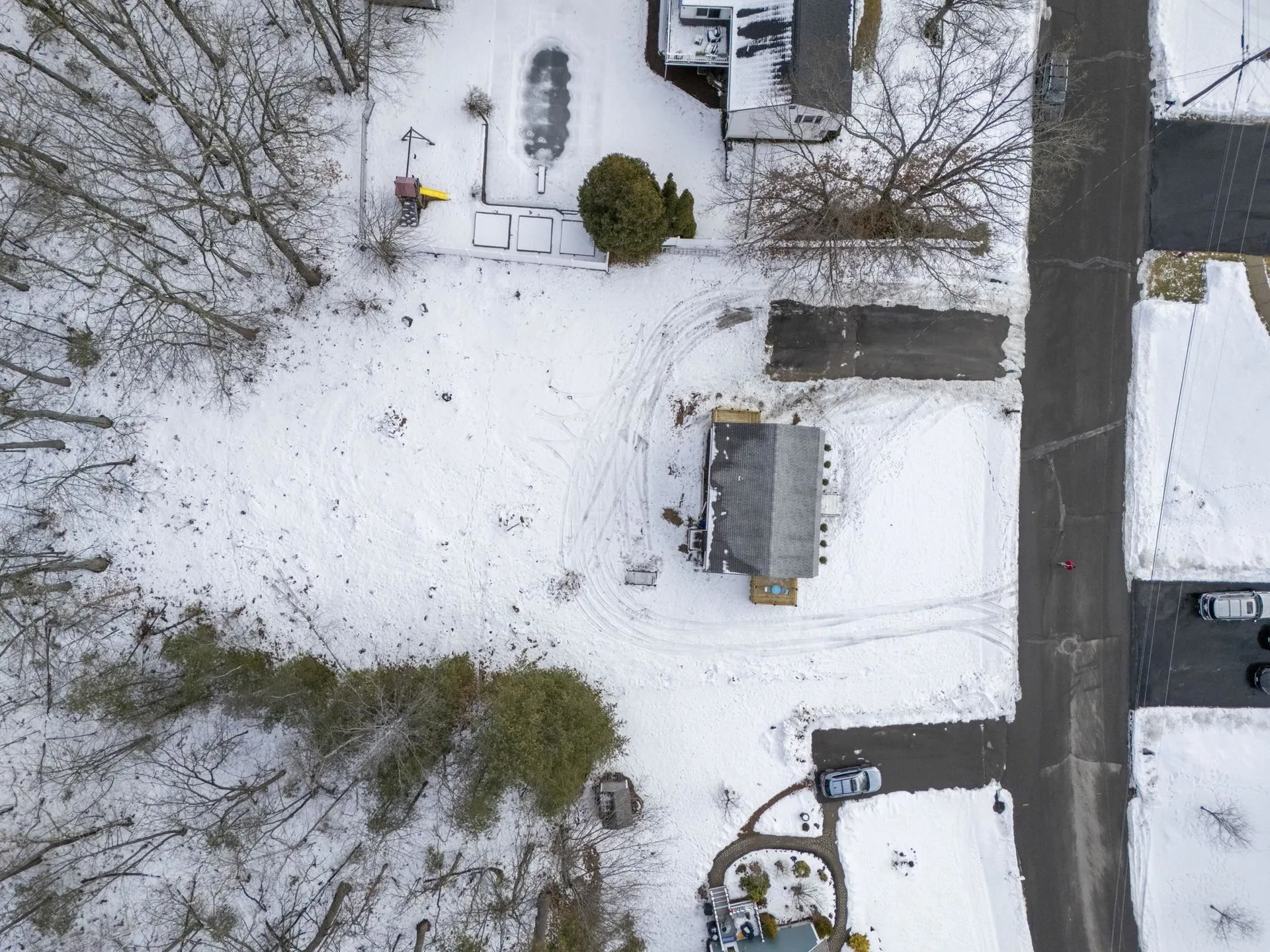 6 Michael Avenue Derry NH 03038