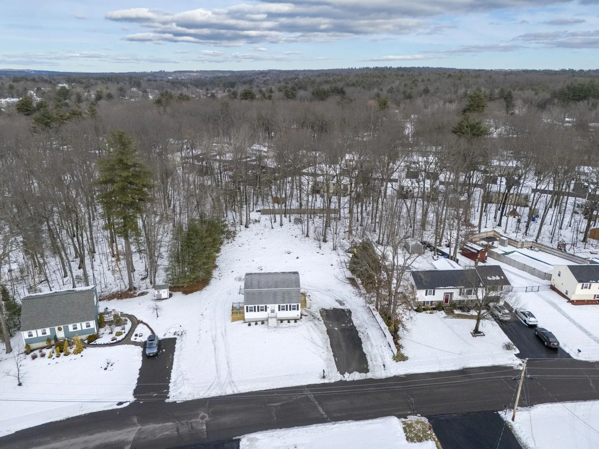 6 Michael Avenue Derry NH 03038