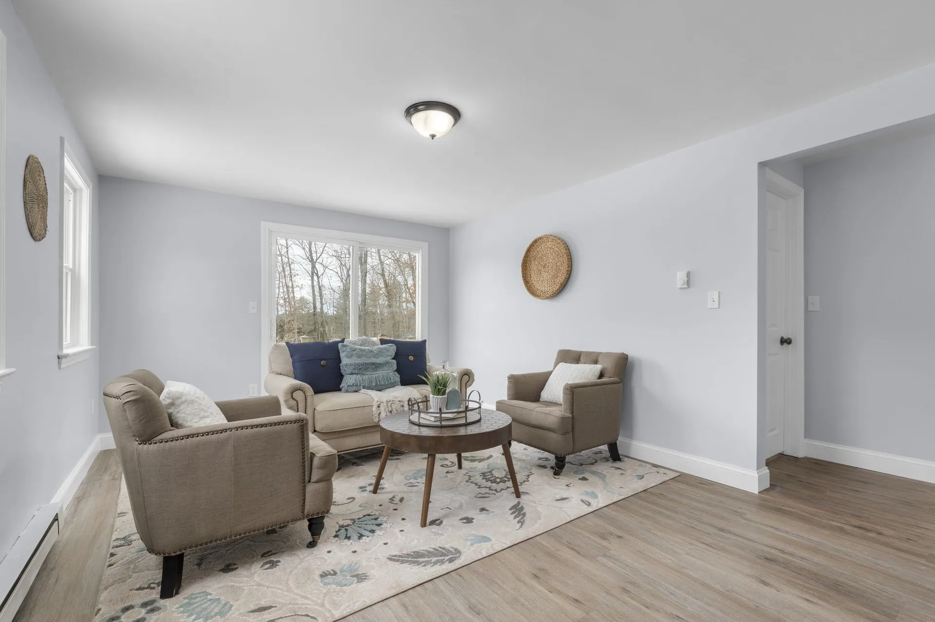 6 Michael Avenue Derry NH 03038