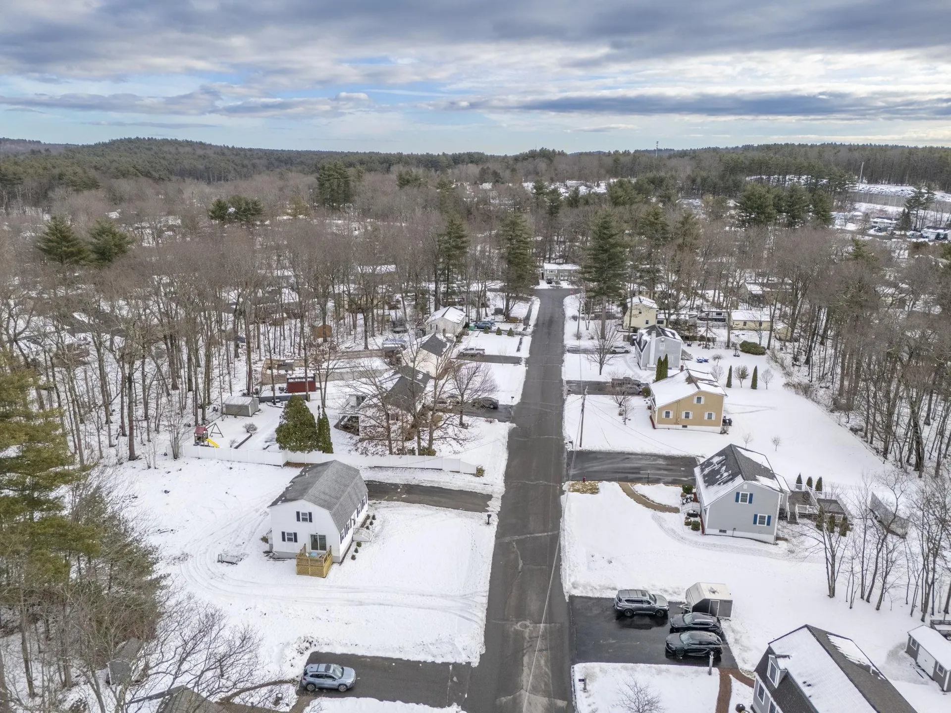 6 Michael Avenue Derry NH 03038