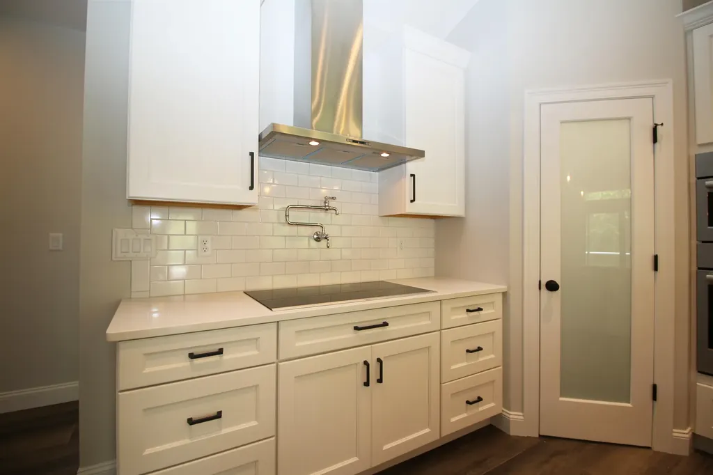 431 Dawn Court Pembroke NH 03275