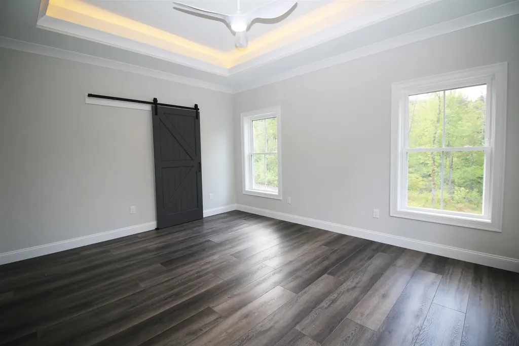 431 Dawn Court Pembroke NH 03275