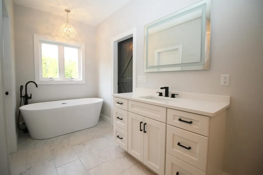 431 Dawn Court Pembroke NH 03275