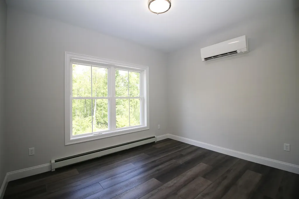 431 Dawn Court Pembroke NH 03275