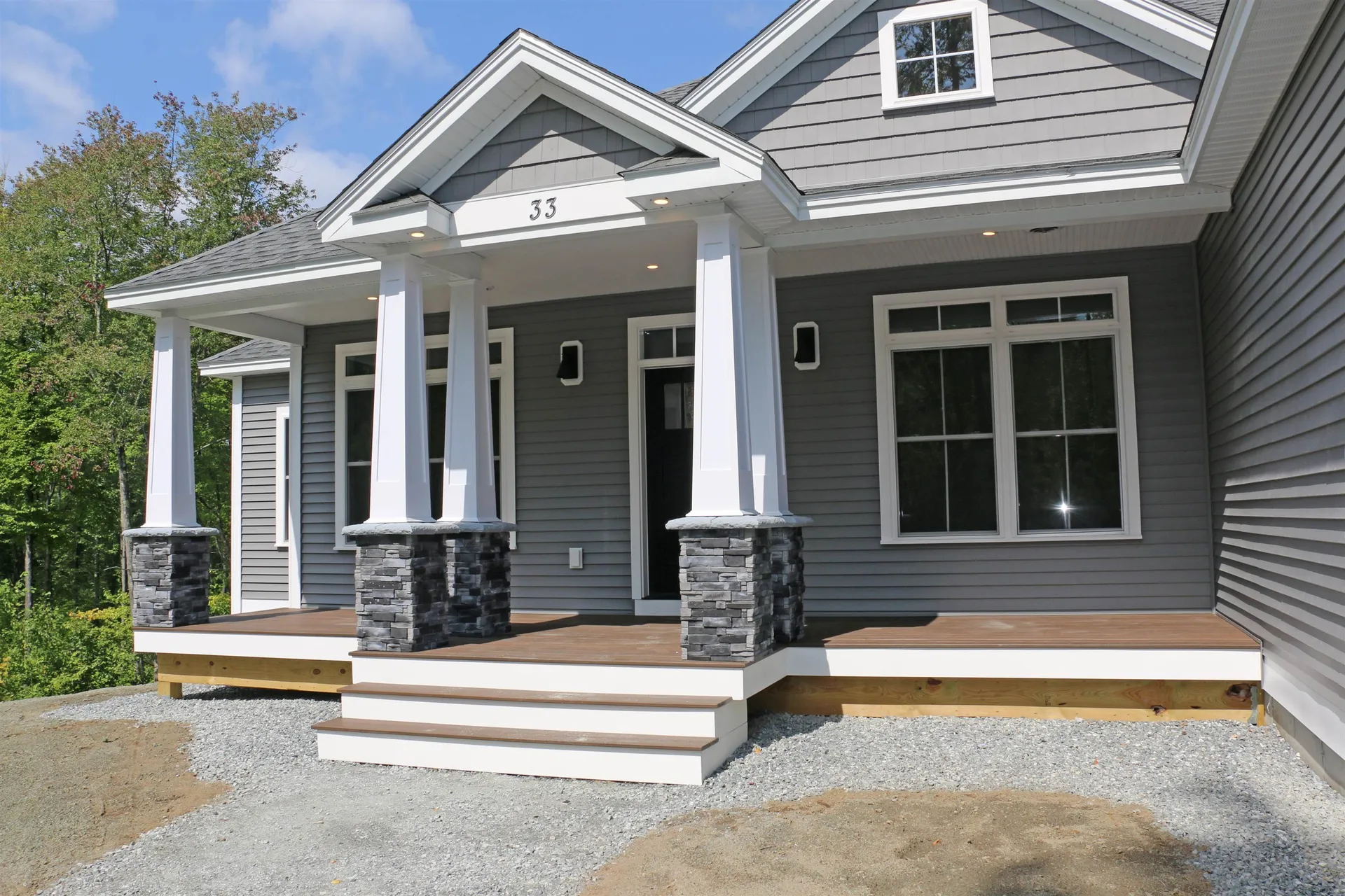 431 Dawn Court Pembroke NH 03275