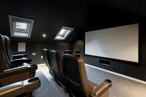 90 Golfview Drive Manchester NH 03102