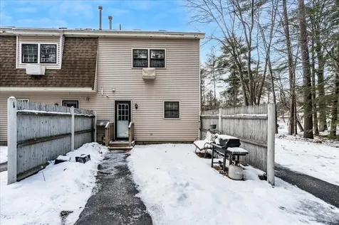 90 Golfview Drive Manchester NH 03102