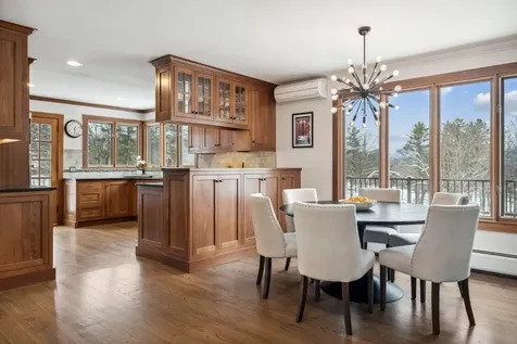 108 North Hill Road Stowe VT 05672