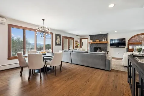 108 North Hill Road Stowe VT 05672