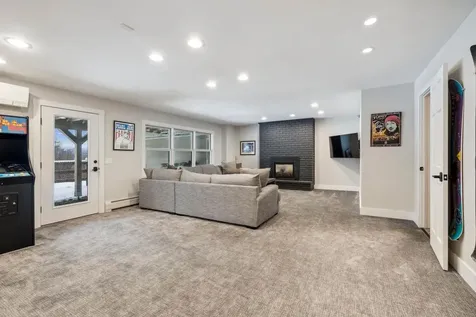 108 North Hill Road Stowe VT 05672