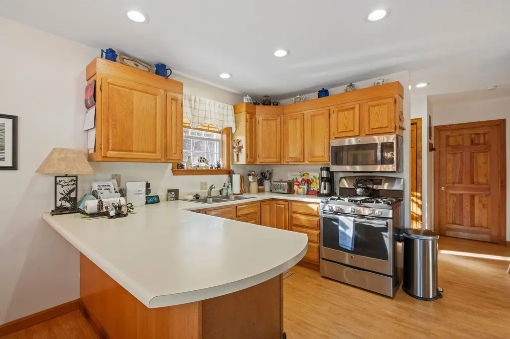 651 Westside Lake Road Maidstone VT 05905