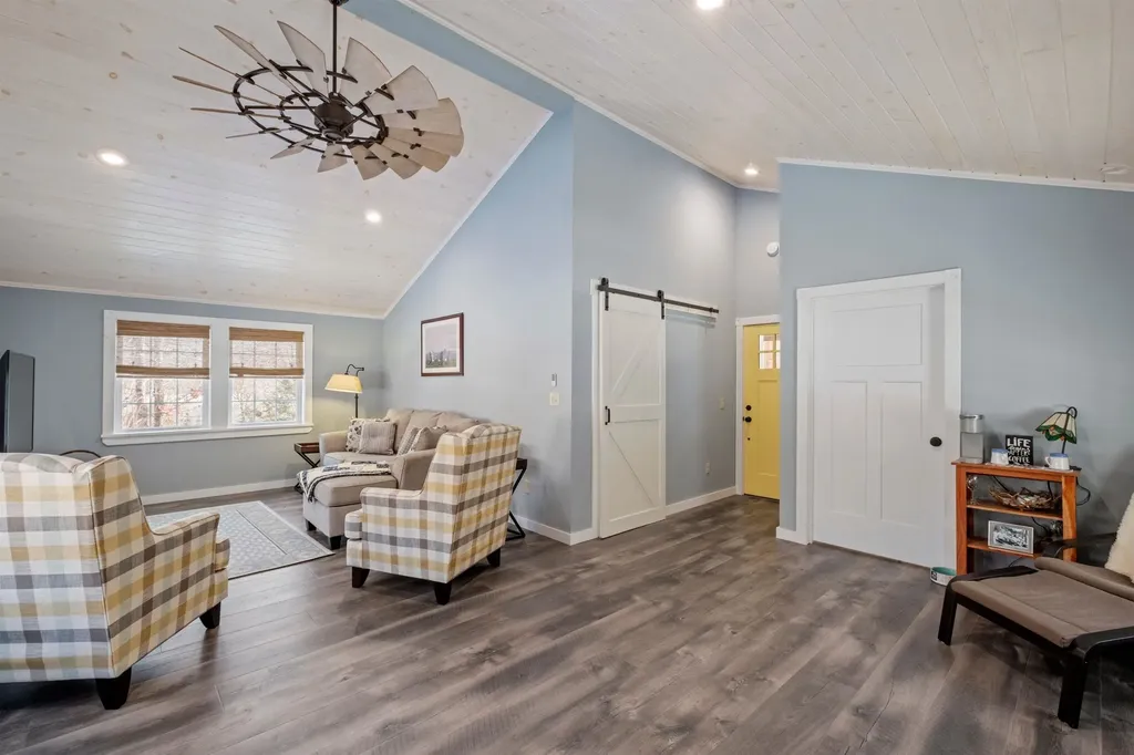 651 Westside Lake Road Maidstone VT 05905