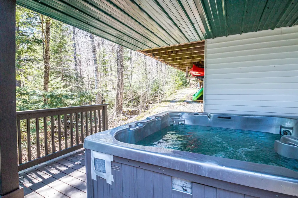 651 Westside Lake Road Maidstone VT 05905