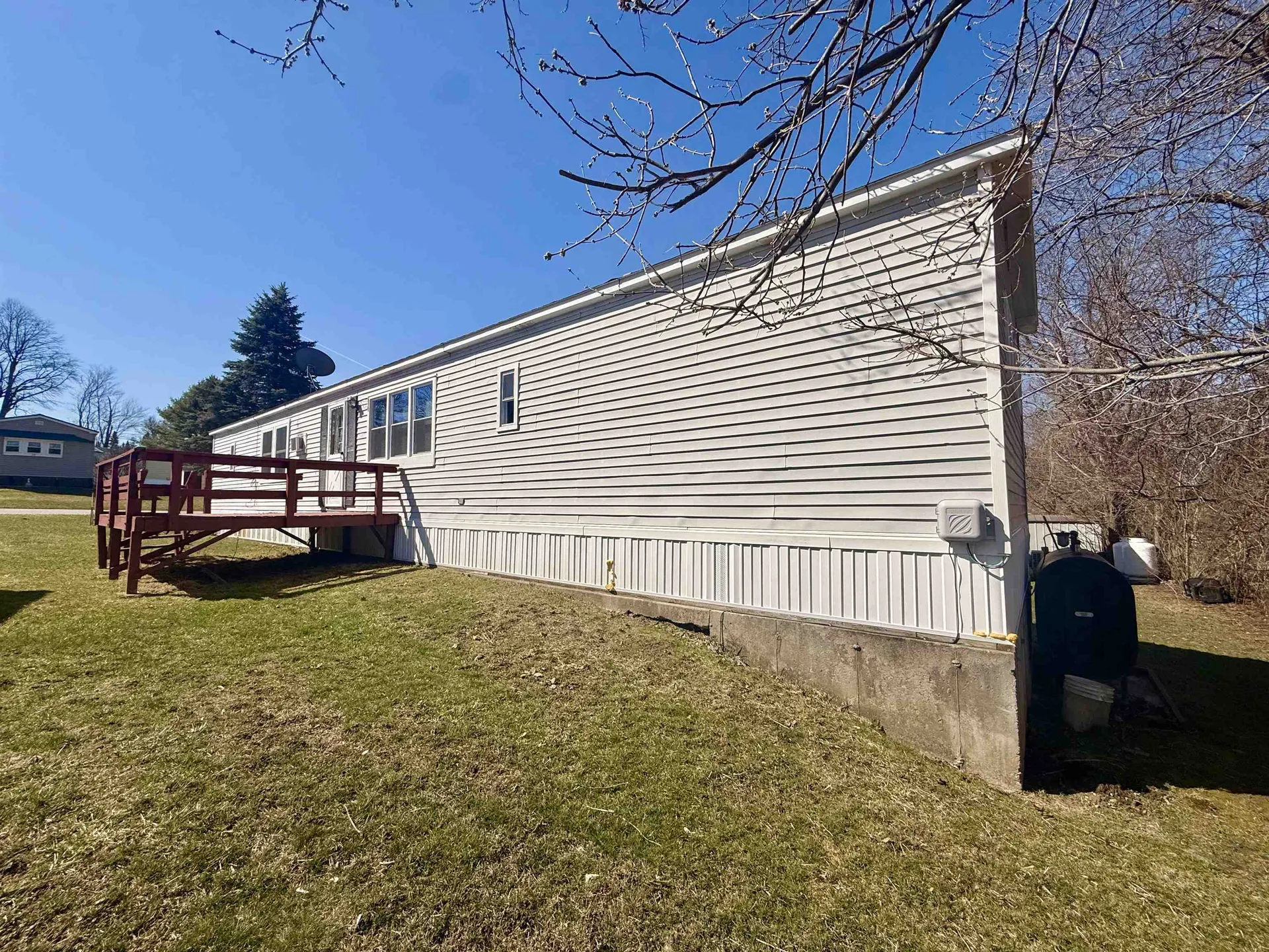 9 Billings Mobile Manor Rutland City VT 05701