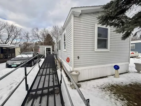 9 Billings Mobile Manor Rutland City VT 05701