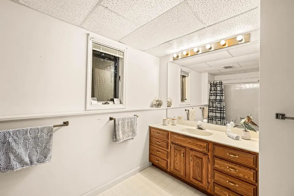 3 Fairway Drive Grantham NH 03753