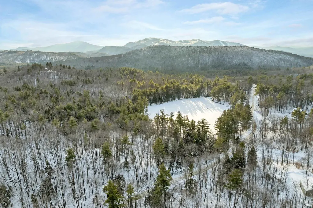 49 Tioga Road Hill NH 03243