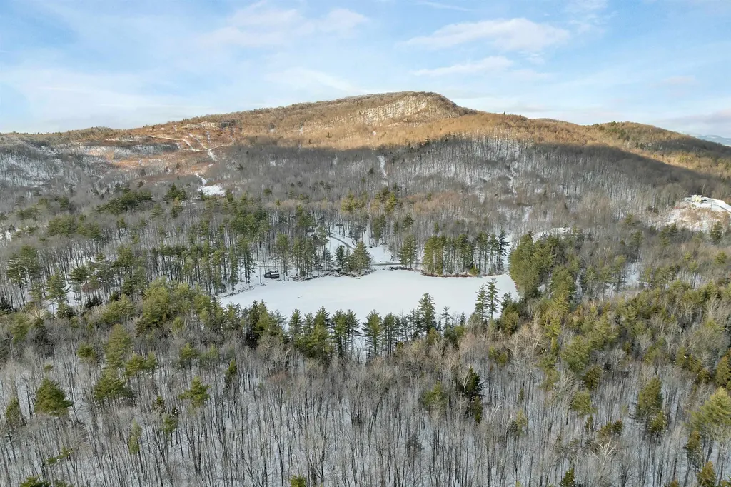 49 Tioga Road Hill NH 03243