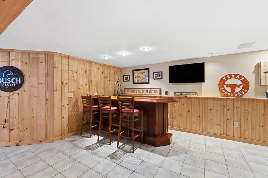 9 Blue Jay Lane Bridgton ME 04009