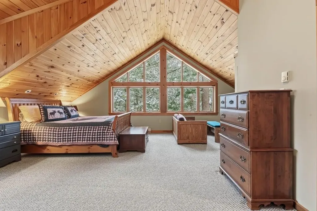 9 Blue Jay Lane Bridgton ME 04009