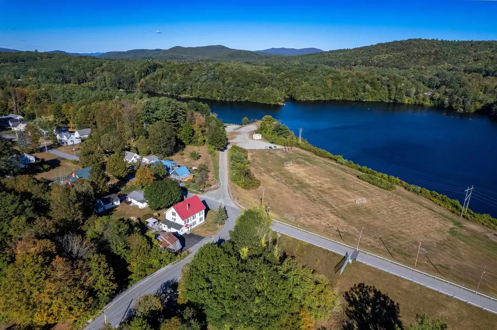 68 Passumpsic Avenue Hartford VT 05088